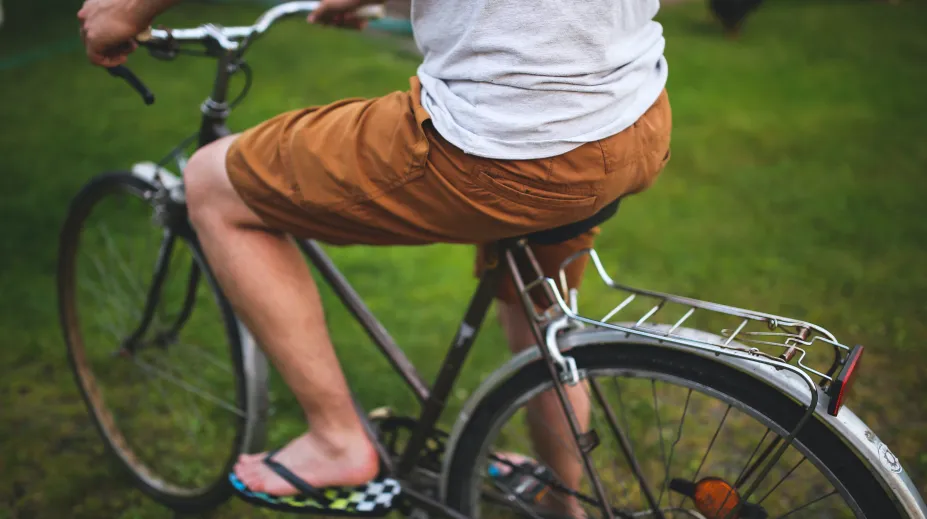man-on-a-bike-5994.jpg